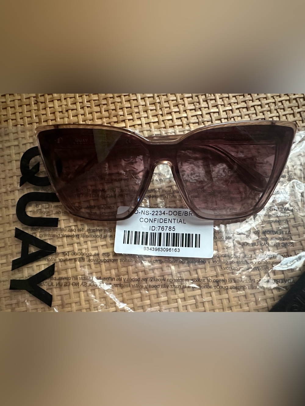 Quay Oversized Square Confidential Sunglasses in Smoke Doe Brown NWT✨